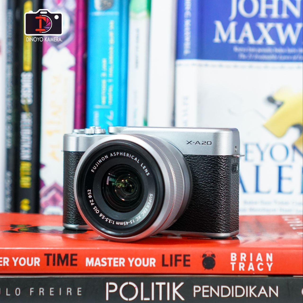 Fujifilm X a20 + kit 15 45mm (Black Silver)