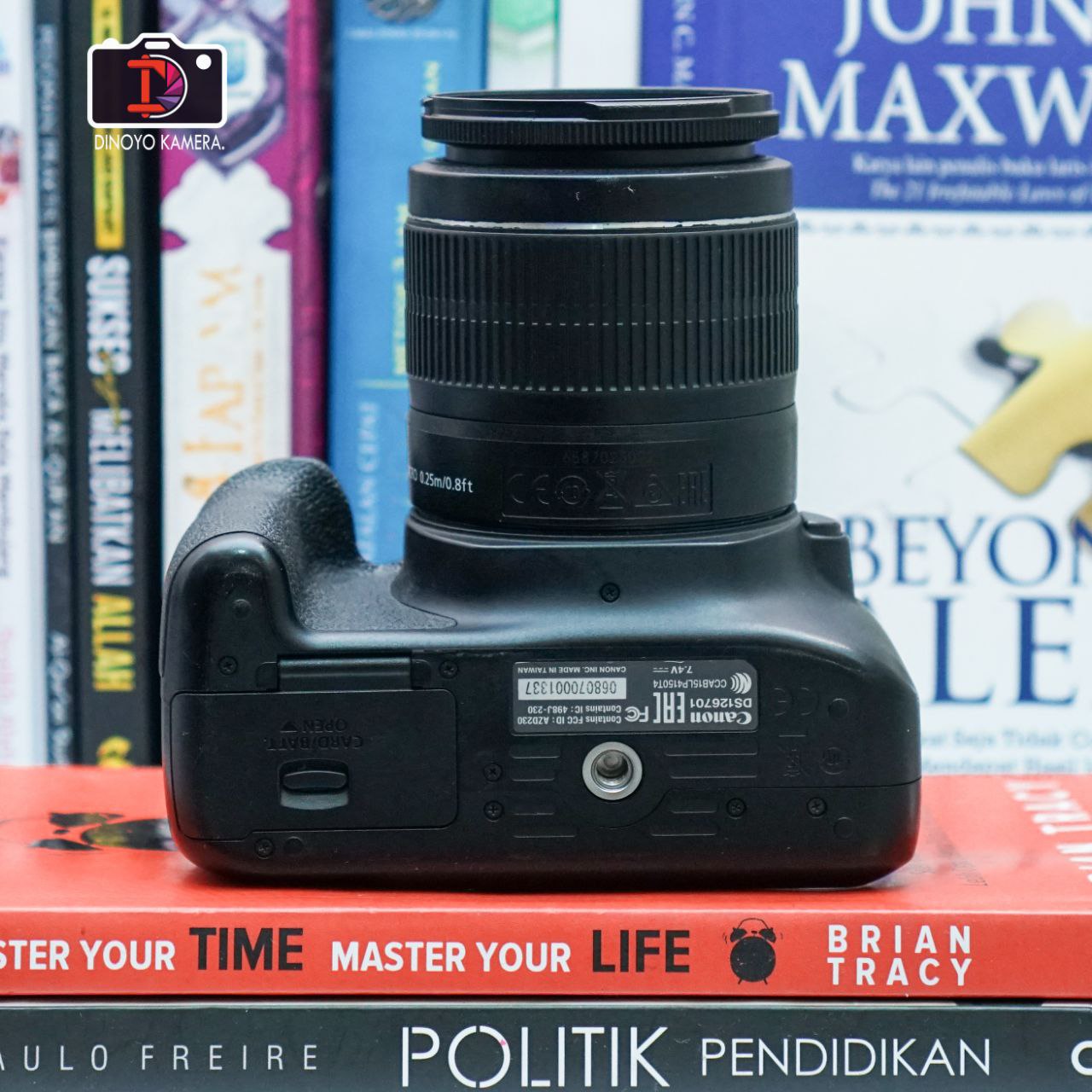 Canon 3000D + kit 18 55mm