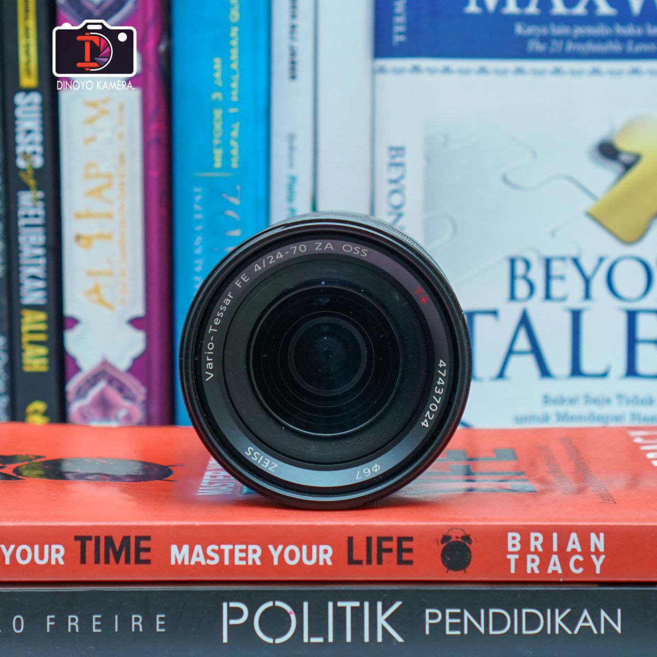 Lensa Sony FE 24 70mm F4 Zeiss second