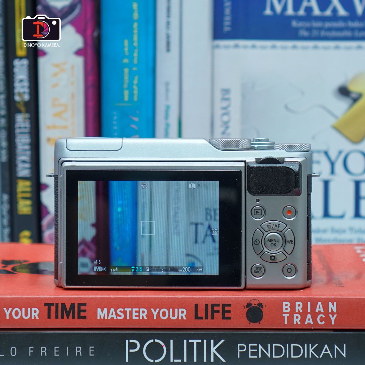 Fujifilm X a10 + kit 16 50mm