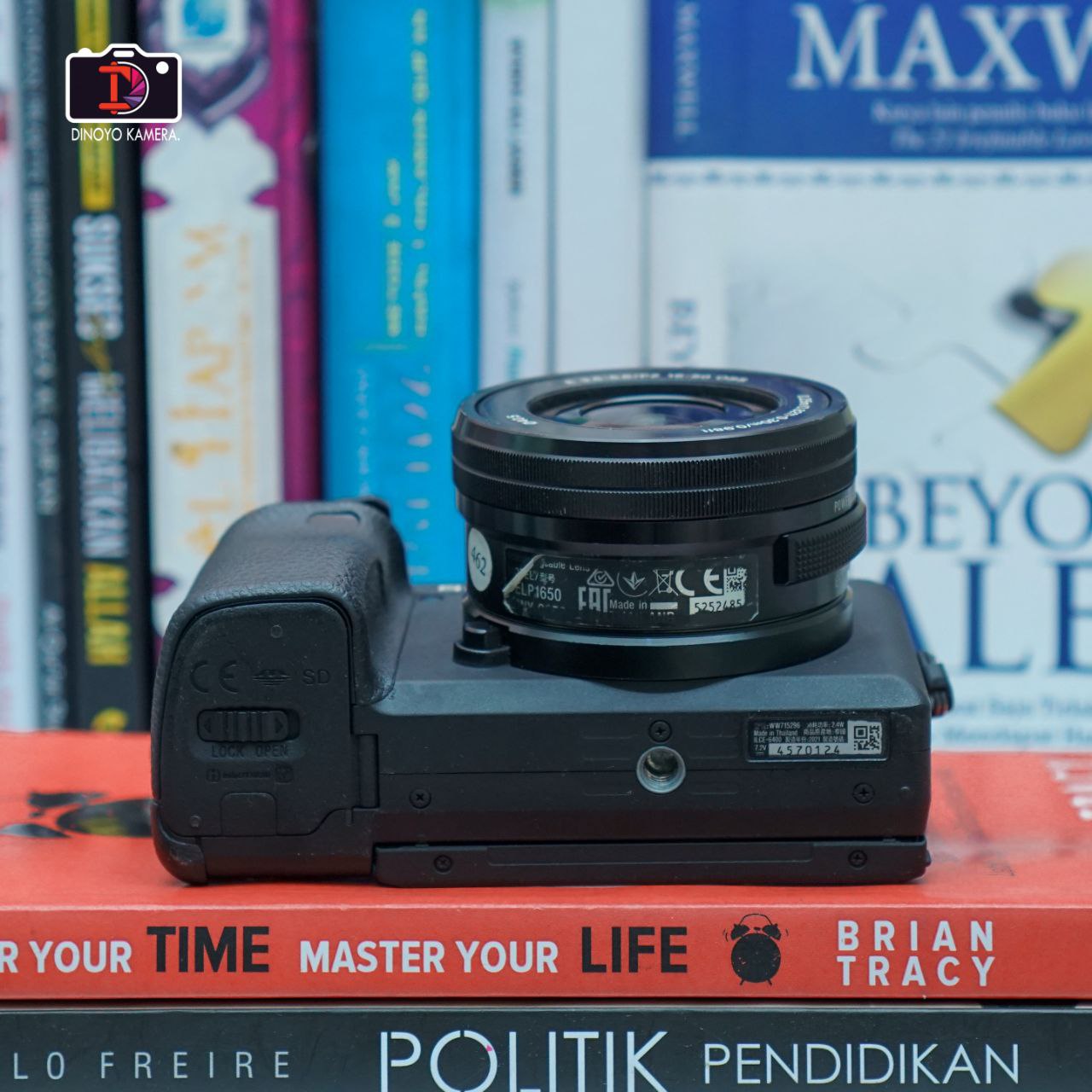 Sony a6400 + kit 16 50mm (Black)