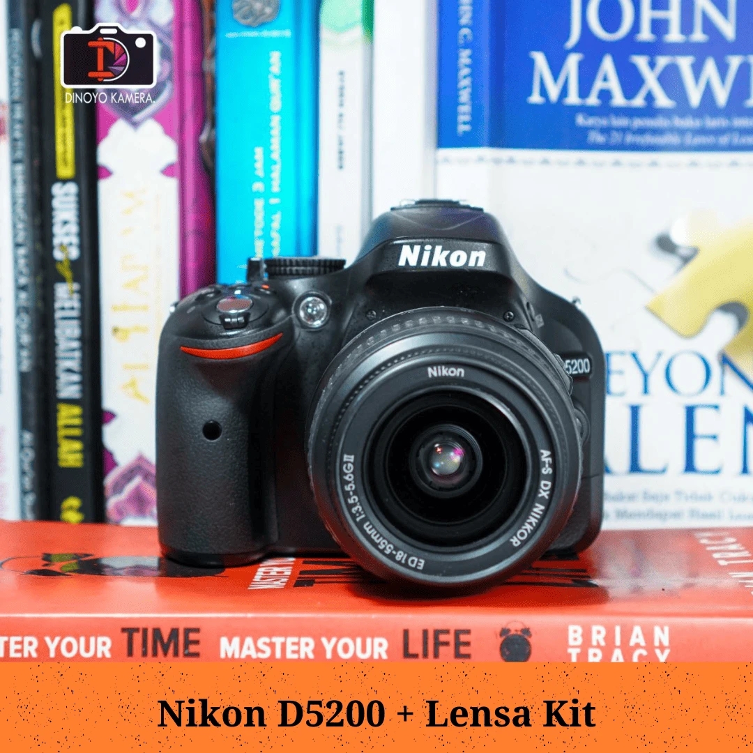Nikon D5200 + kit 18 55mm Kondisi Baik