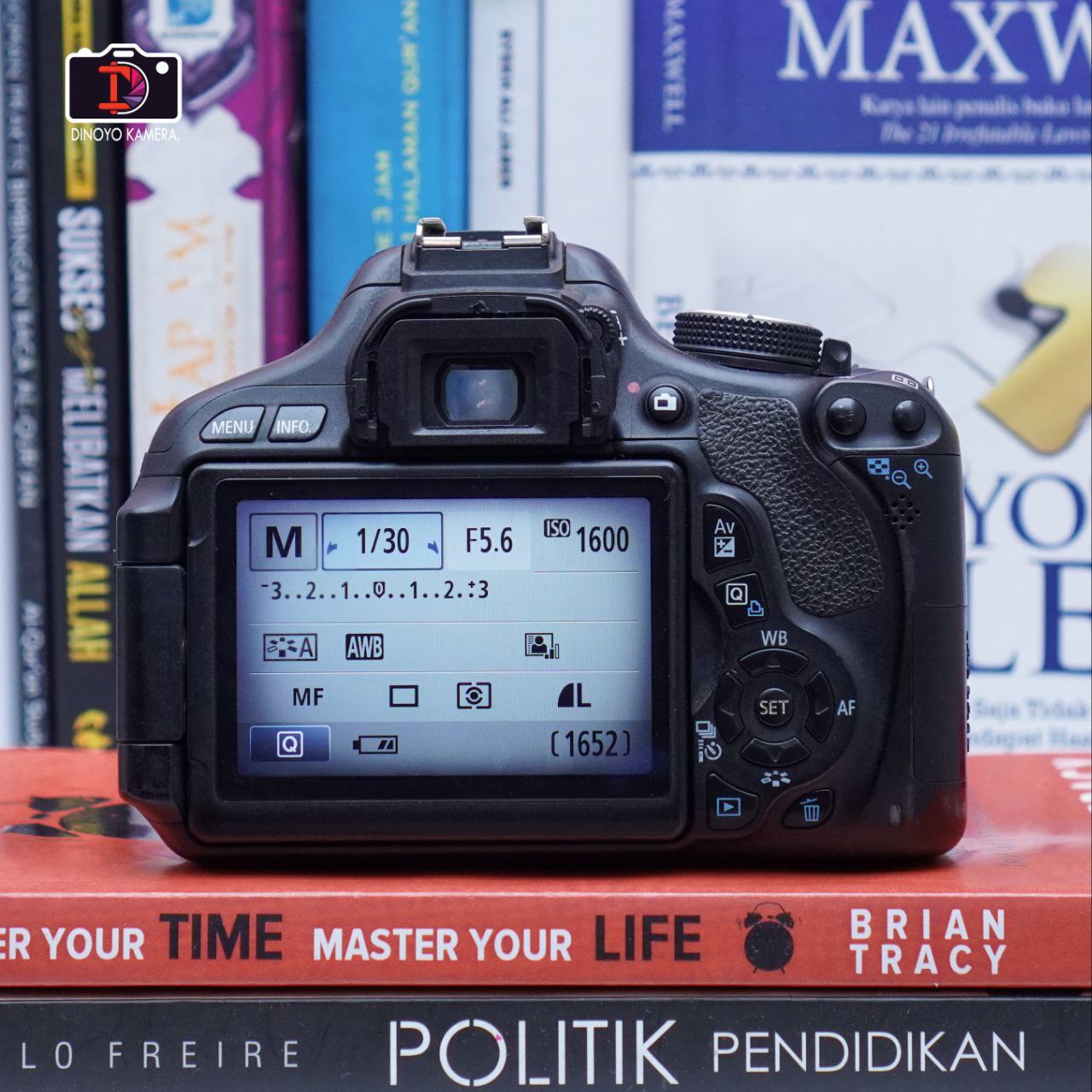 Canon 600d + kit 18 55mm