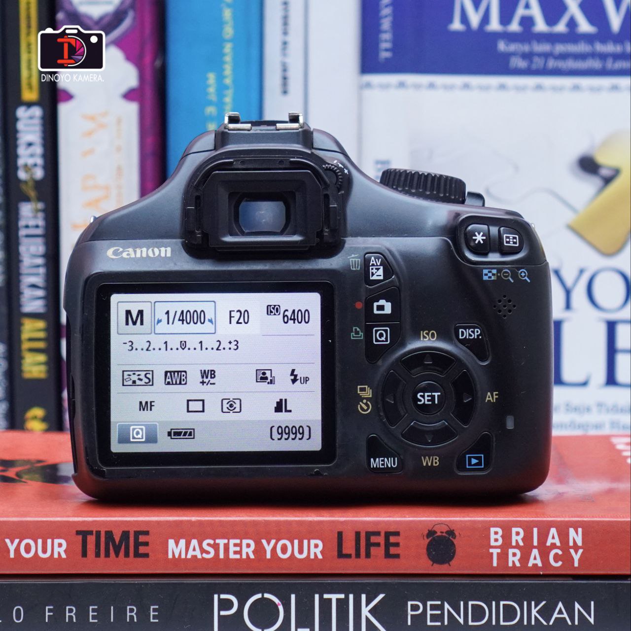 Canon 1100d + kit 18 55mm