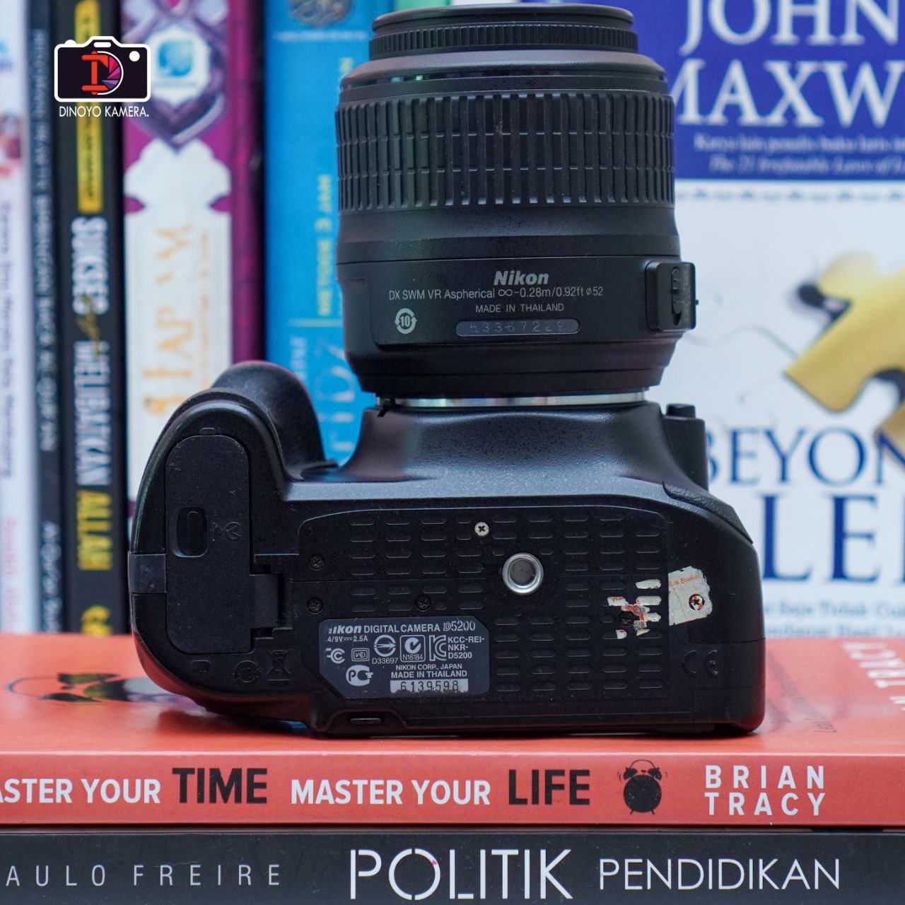 Nikon D5200 + kit 18 55mm