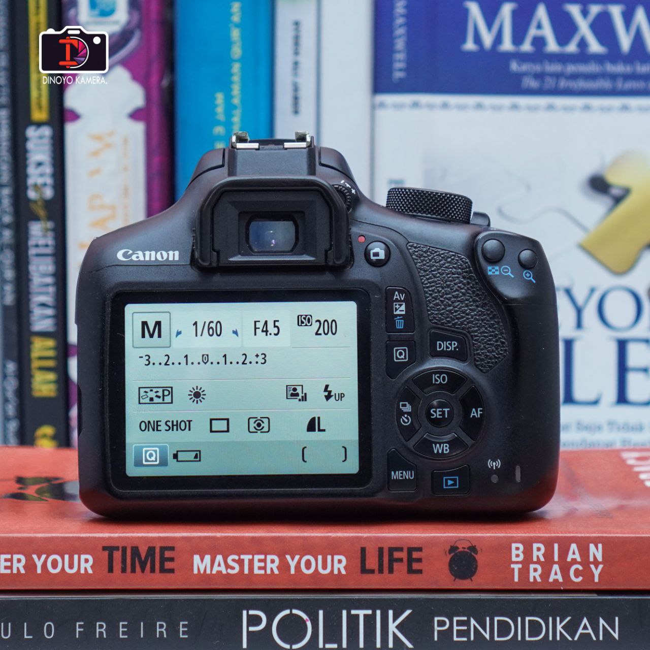 Canon 1300d + kit 18 55mm