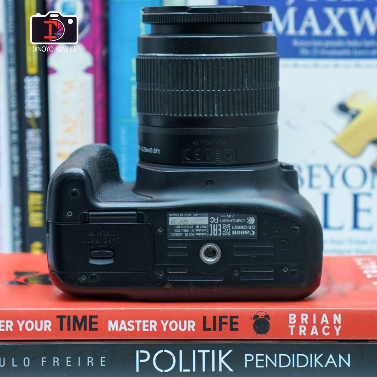 Canon 1300d + kit 18 55mm Second