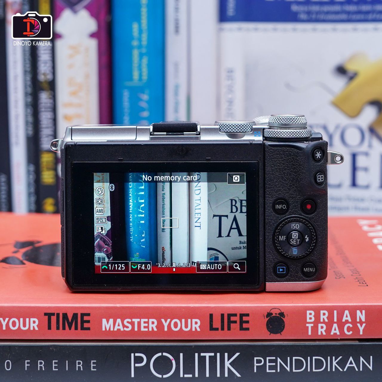 Canon eos m6 + kit 15 45mm