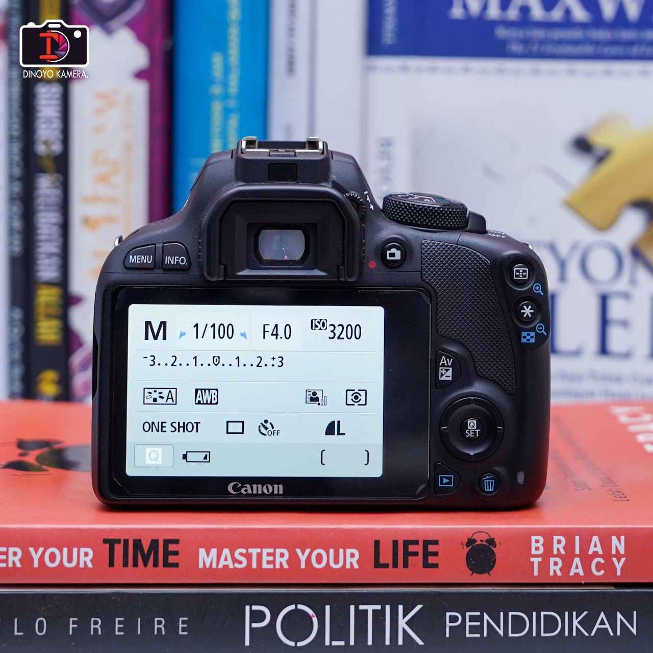 Canon 100d + kit 18 55mm