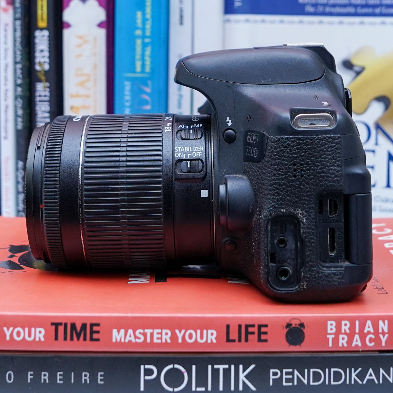 Canon 750D + kit 18 55mm stm