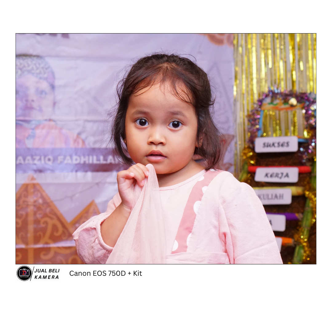 Canon 750D + kit 18 55mm stm