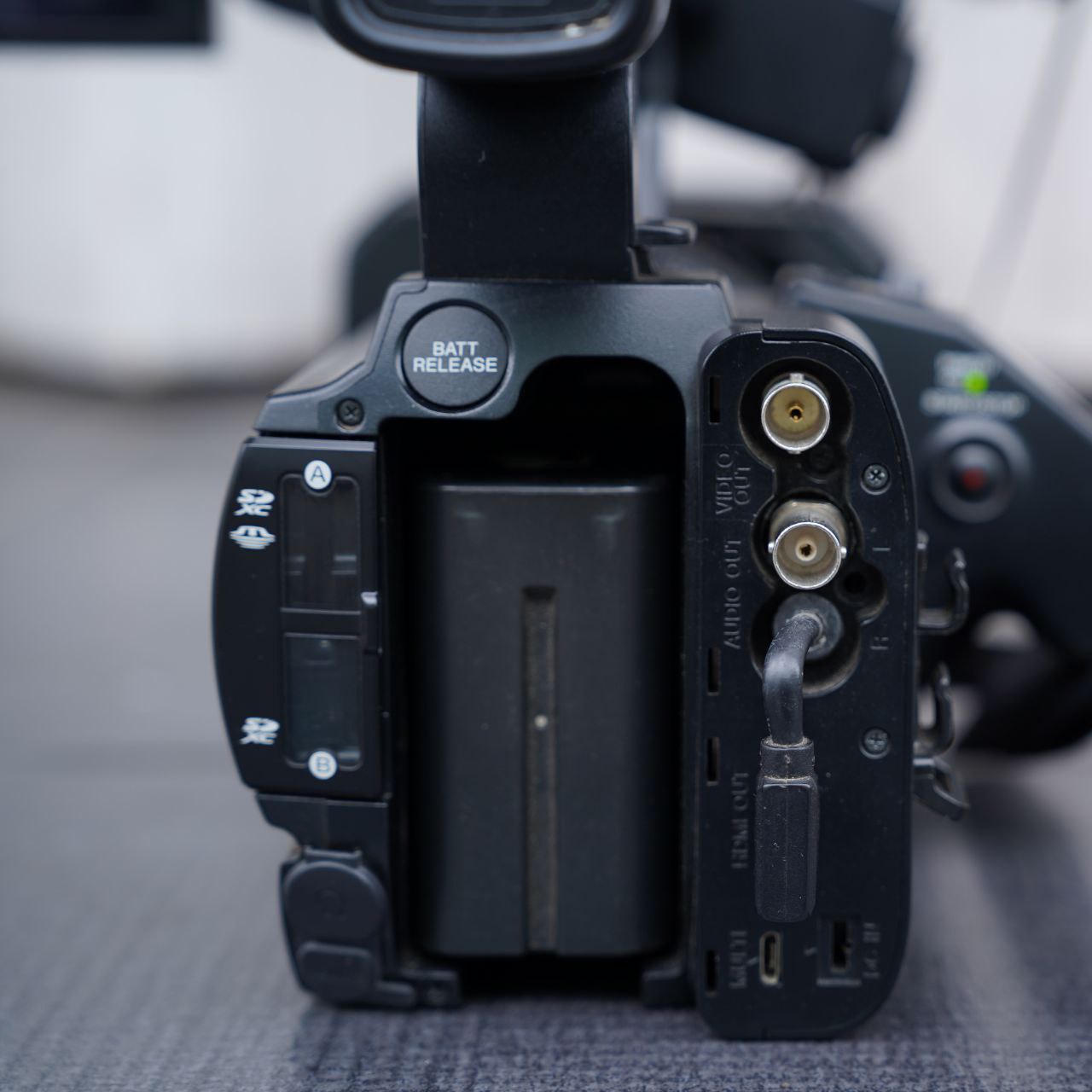 Camcorder sony NX100