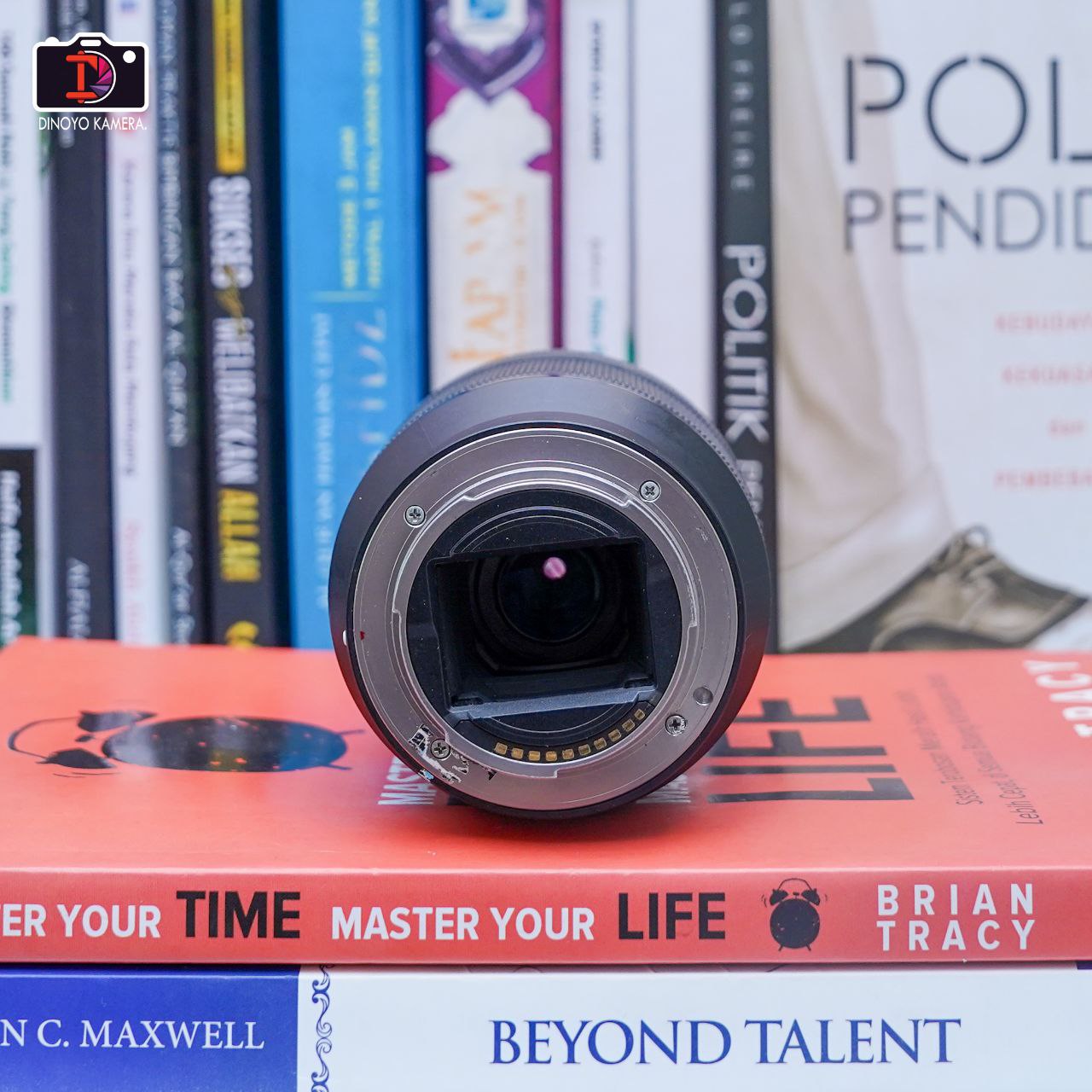 Lensa Sony 28 70mm FE