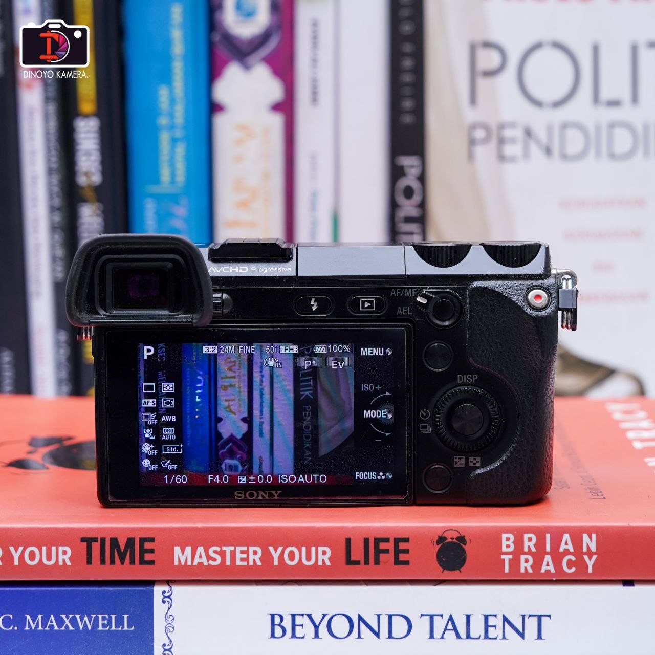 Sony Nex 7 + Kit 16 50mm