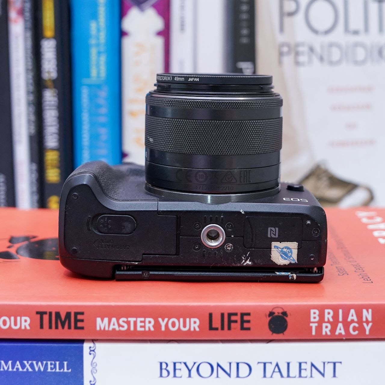 Canon m3 + kit 15 45mm is stm