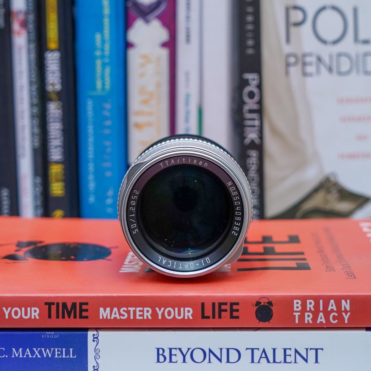 Lensa Manual TTartisan 50mm F1.2 For sony