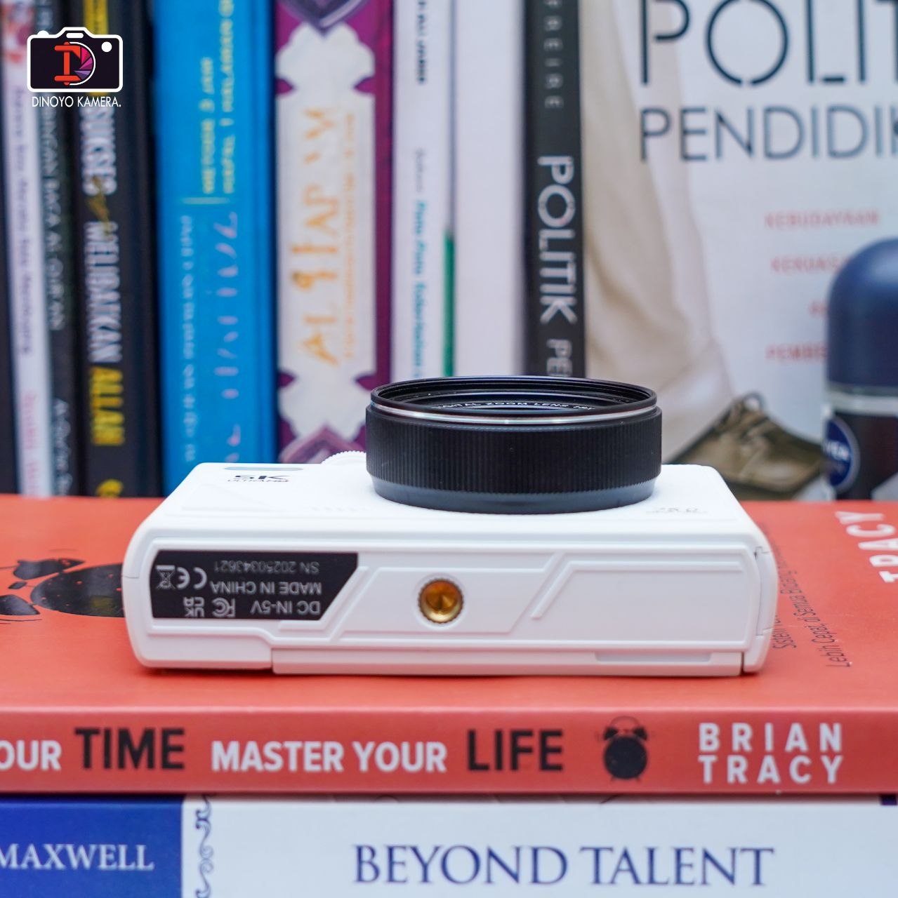 Kamera Digital Teeka 75.0 MPX