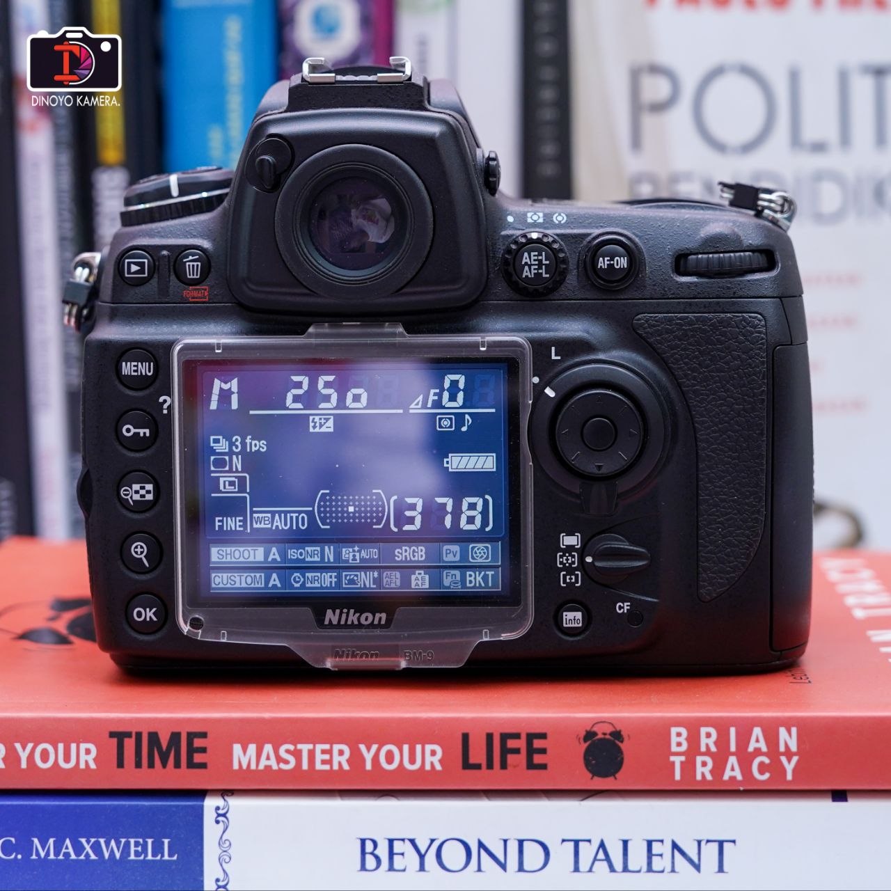 Nikon D700 Body Only