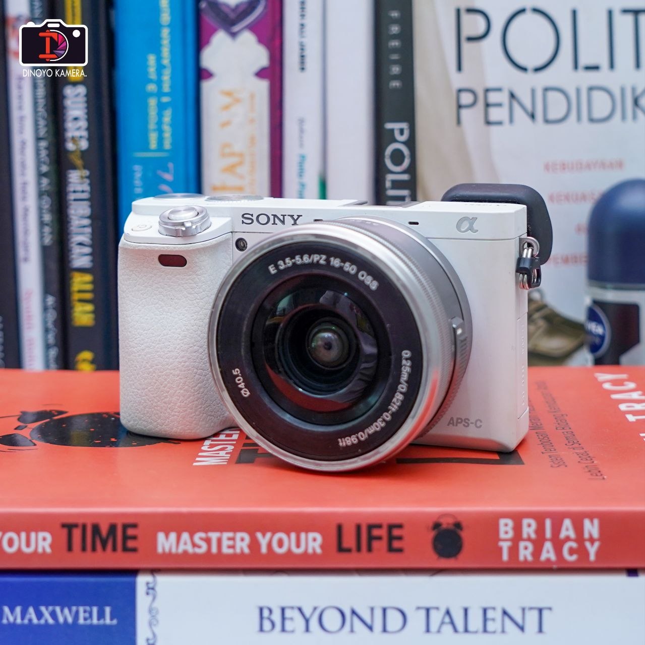 Sony a6000 + kit 16 50mm white