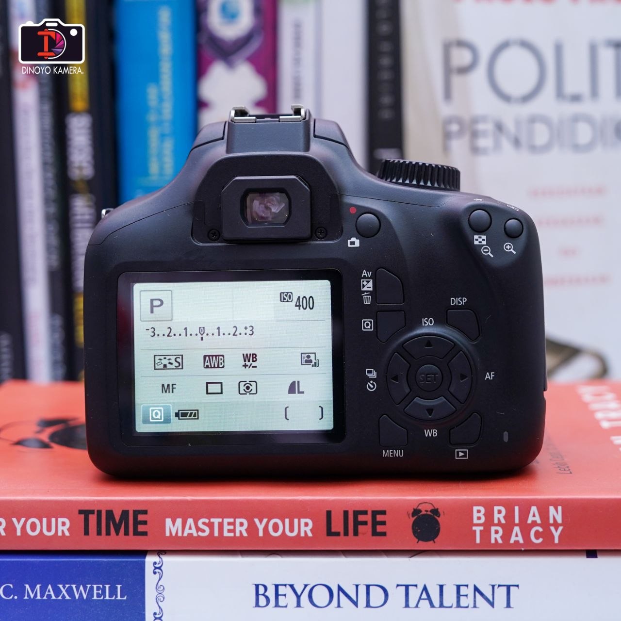 Canon 3000d + kit 18 55mm