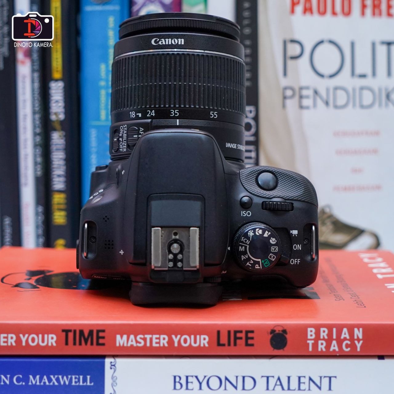 Canon 100d + kit 18 55mm
