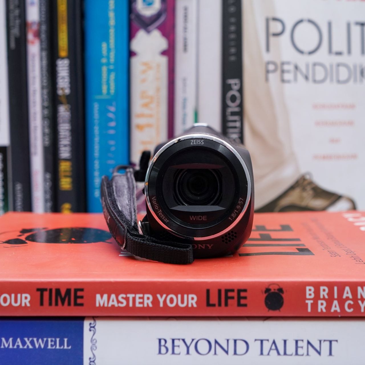 Handycam Sony cx405