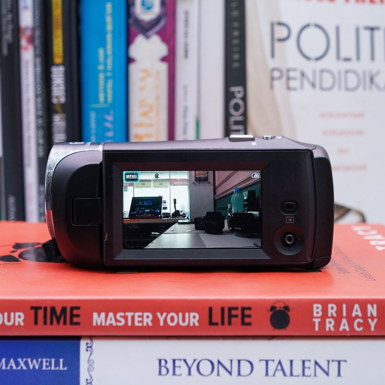 Handycam Sony cx405