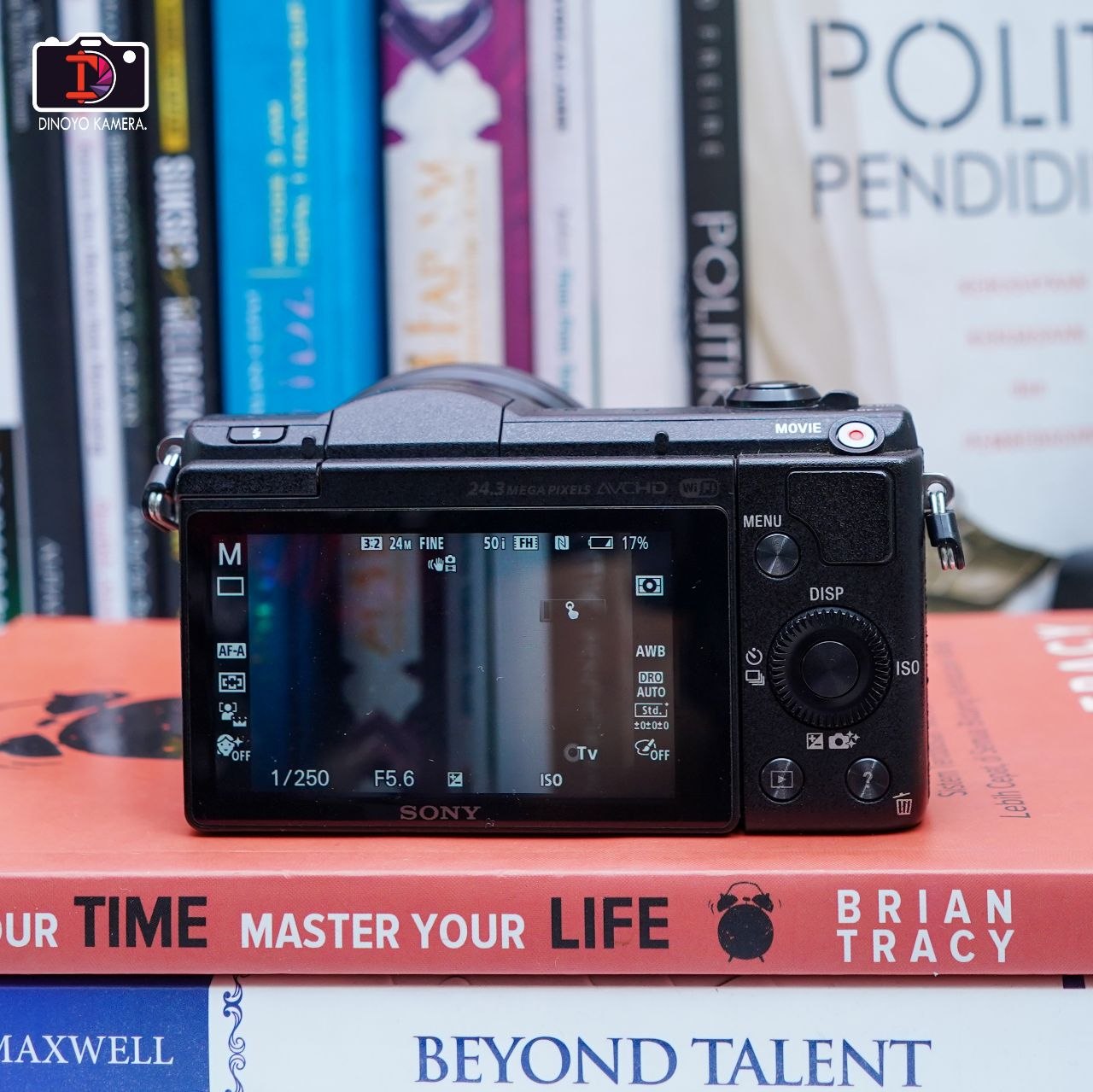 Sony a5100 + kit 16 50mm black
