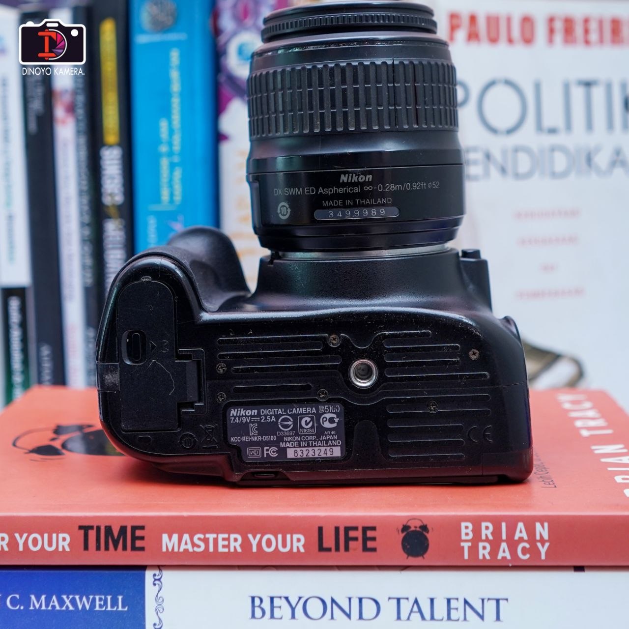 Nikon D5100 + kit 18 55mm