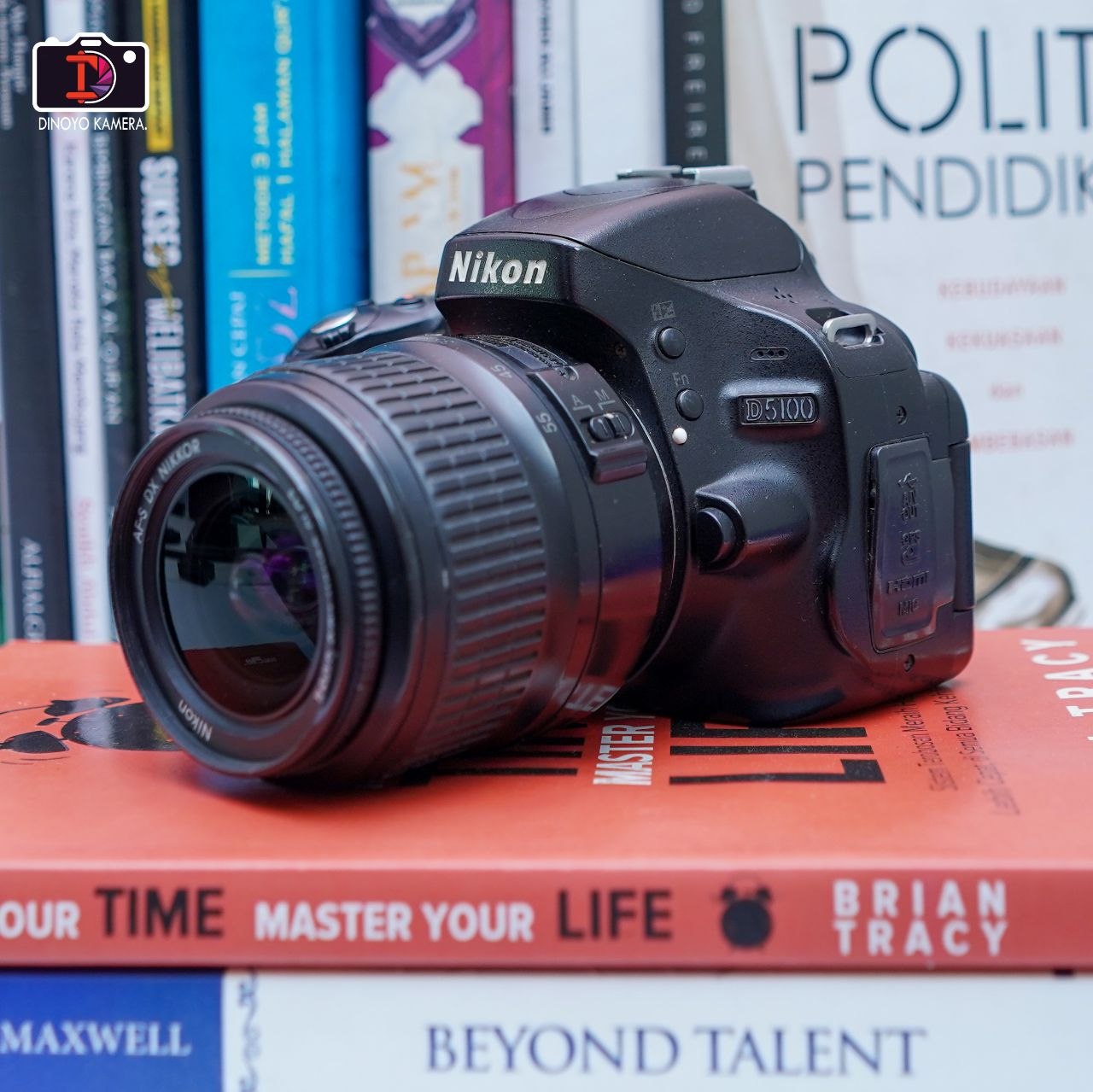 Nikon D5100 + kit 18 55mm