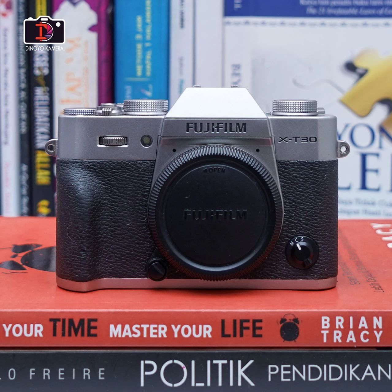 Fujifilm X T30 mark II Kondisi fungsional Baik