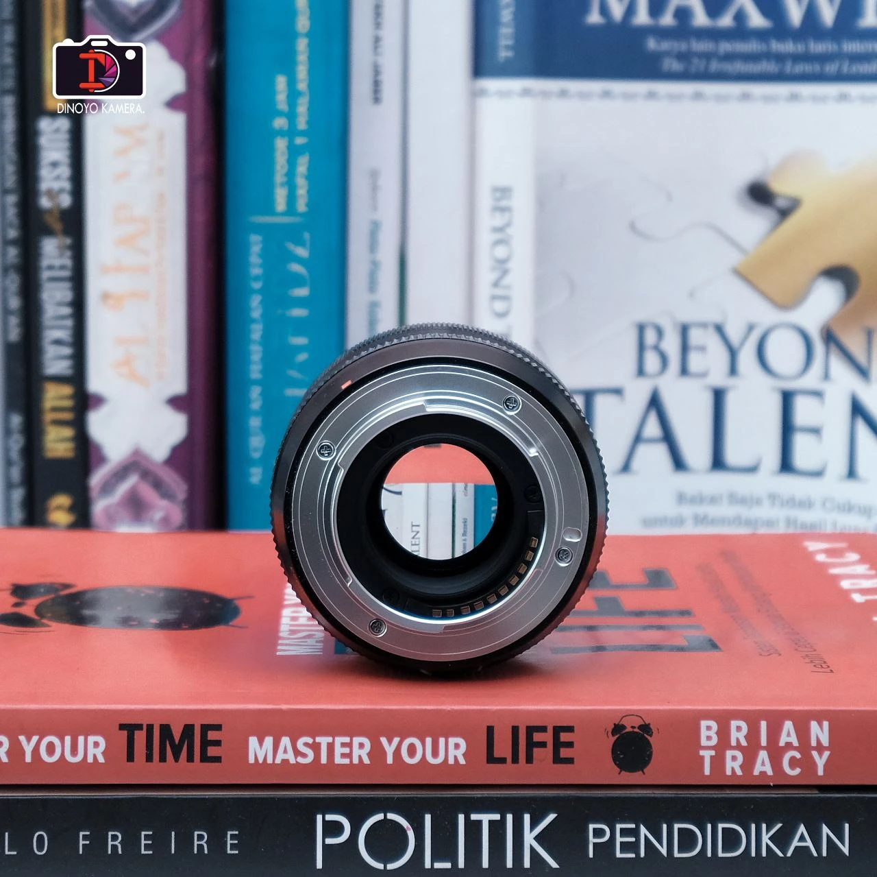 Lensa Fujifilm XF 35mm F1.4 Kondisi fungsional baik