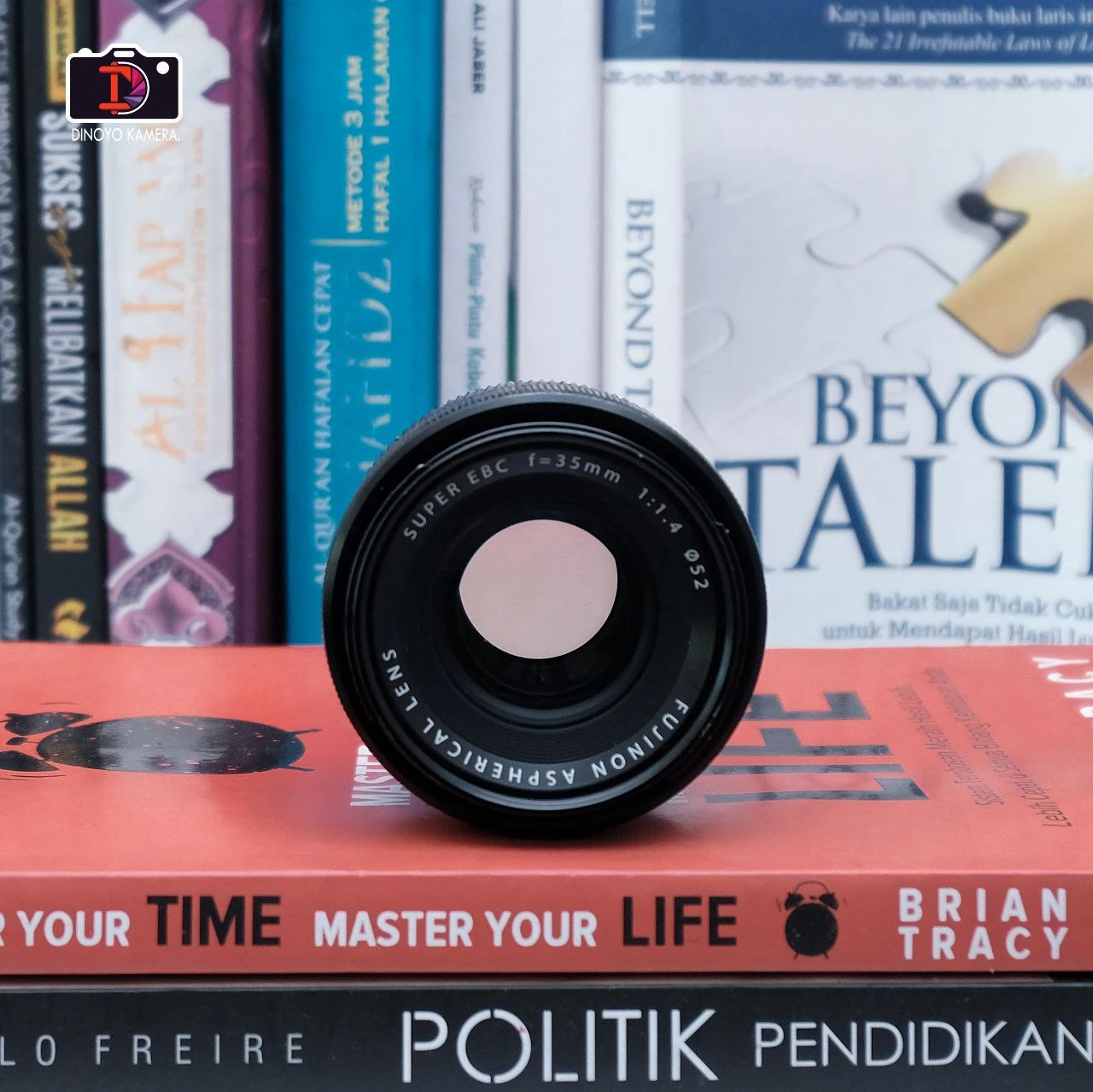 Lensa Fujifilm XF 35mm F1.4 Kondisi fungsional baik
