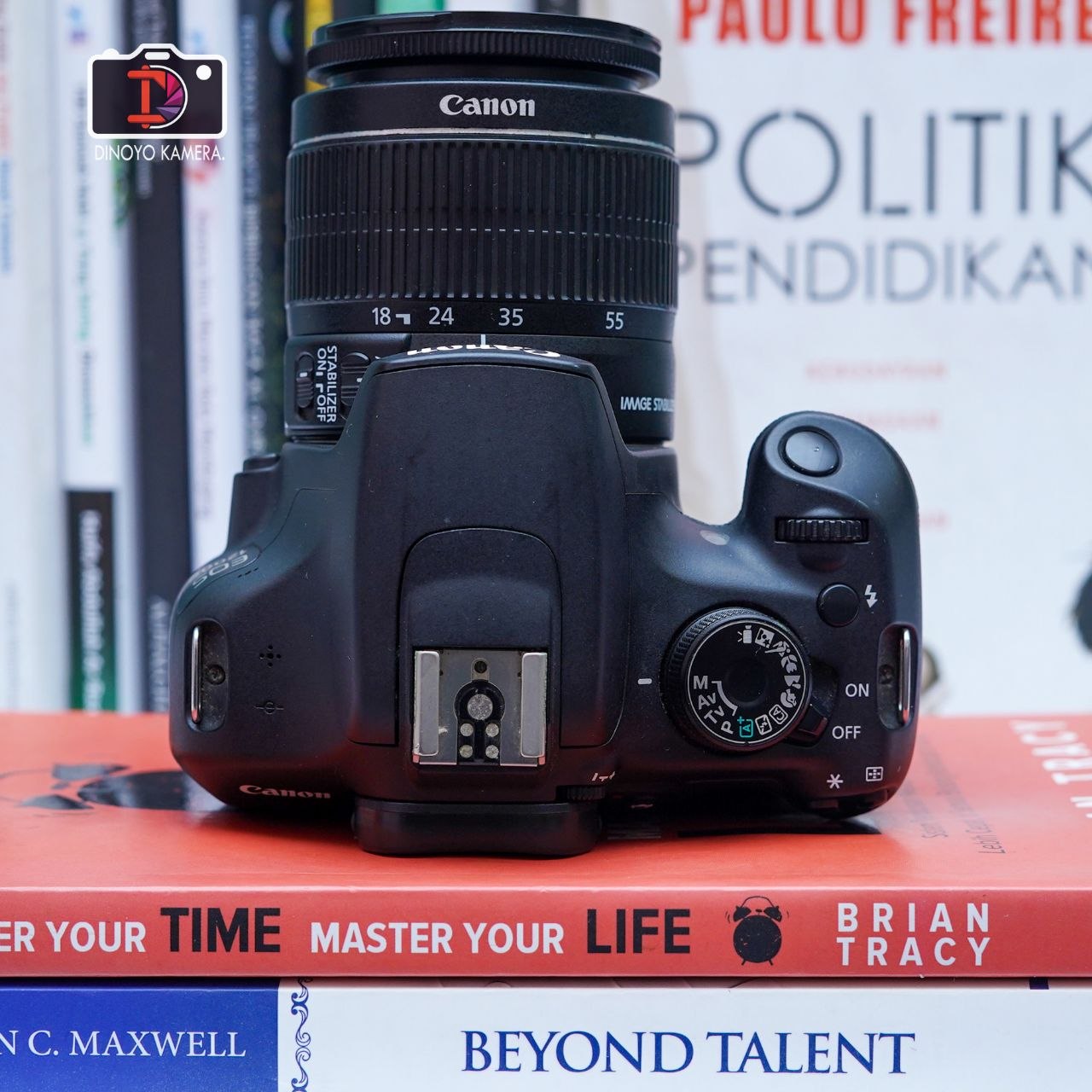 Canon eos 1200d + kit 18 55mm