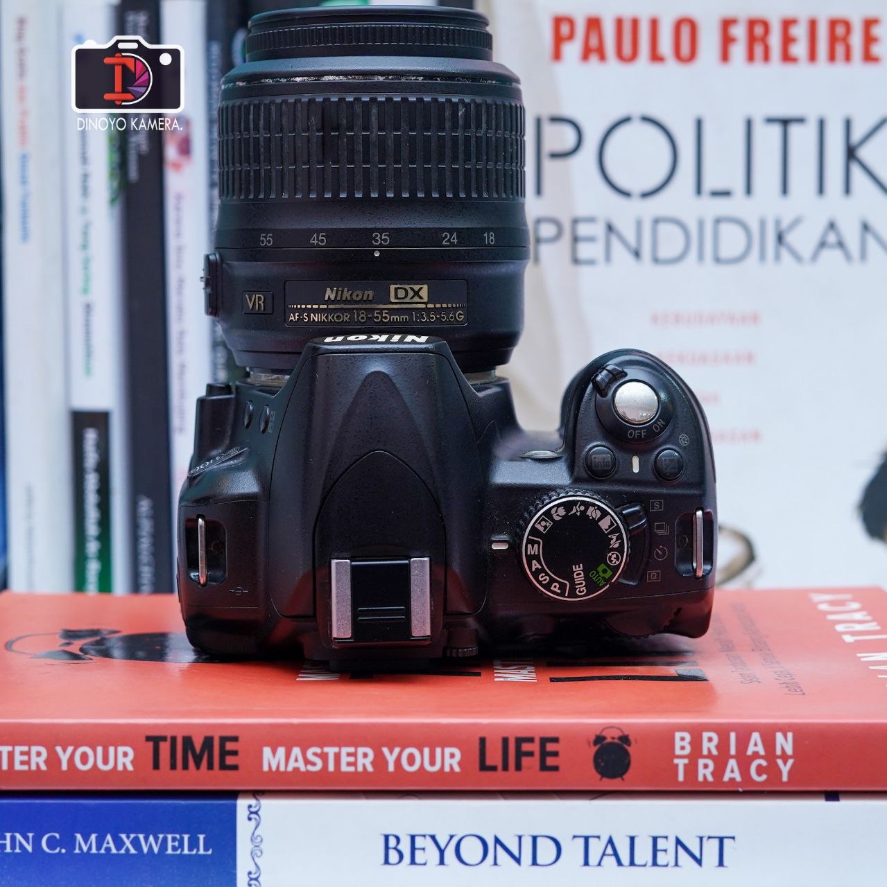 Nikon D3100 + kit 18 55mm