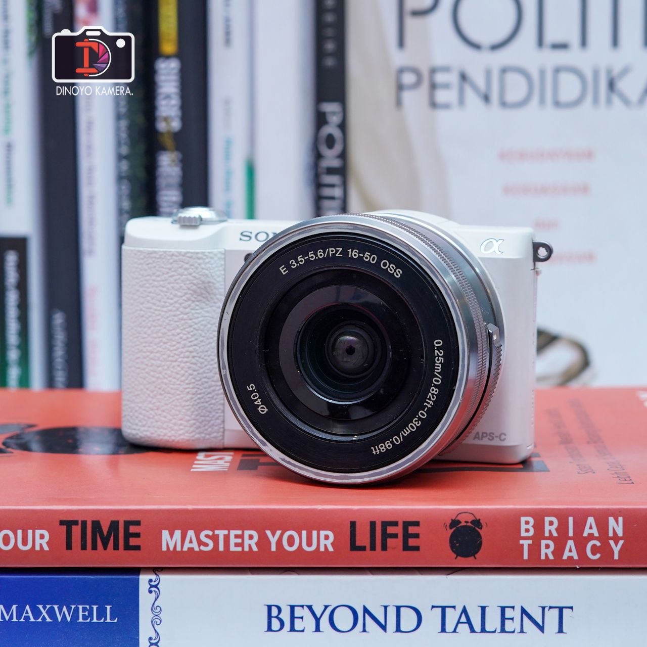 Sony a5100 + kit 16 50mm white