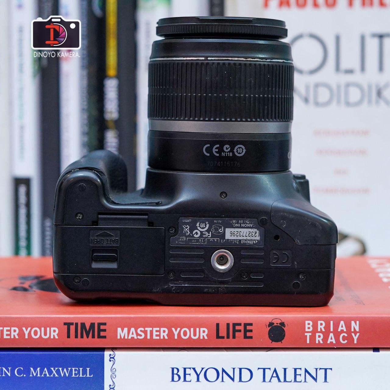 Canon 550d + kit 18 55mm