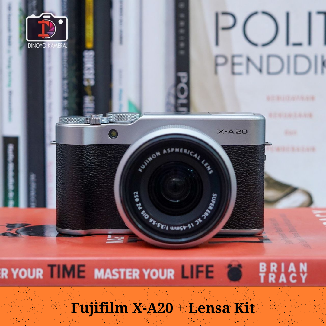 Fujifilm Xa20 + kit 15 45mm (brown silver)