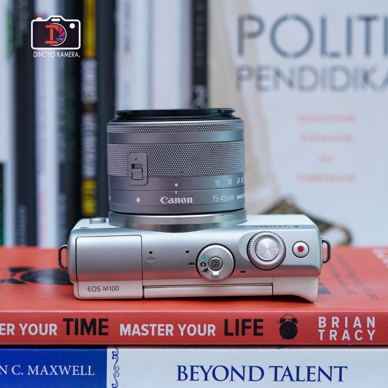 Canon M100 + lensa 15 45mm