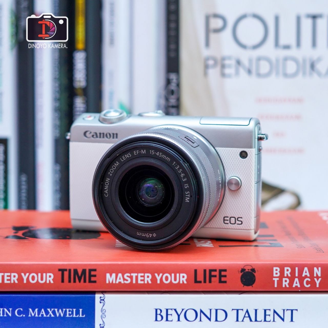 Canon M100 + lensa 15 45mm