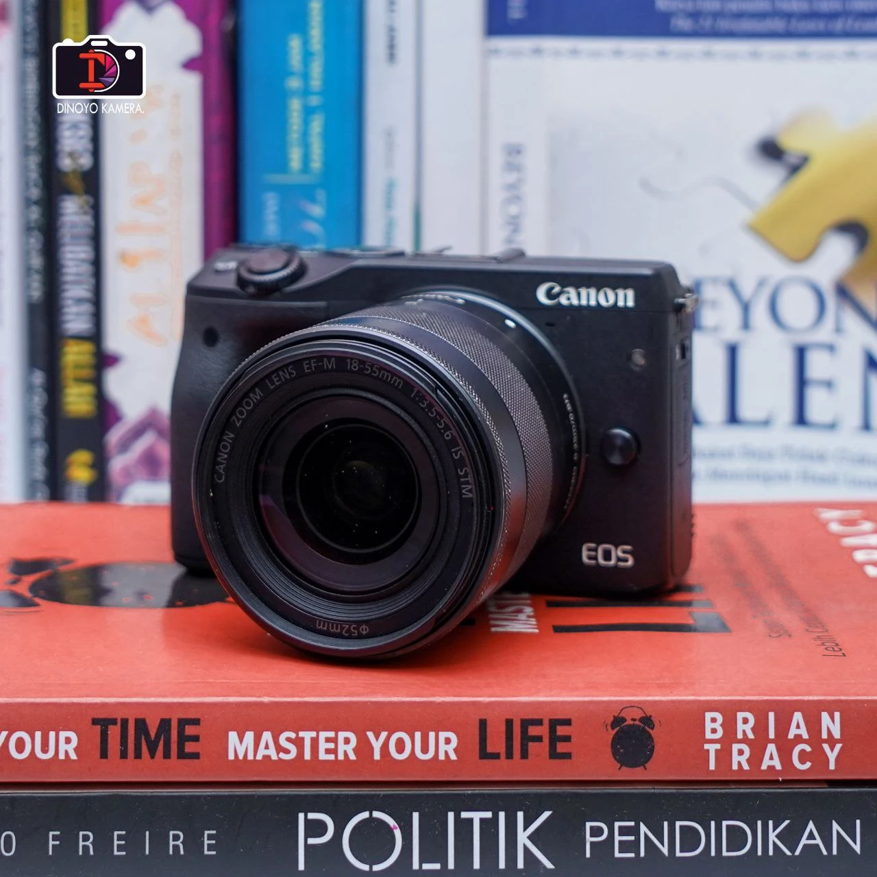 Canon Eos M3 + kit 18 55mm Kondisi fungsional baik