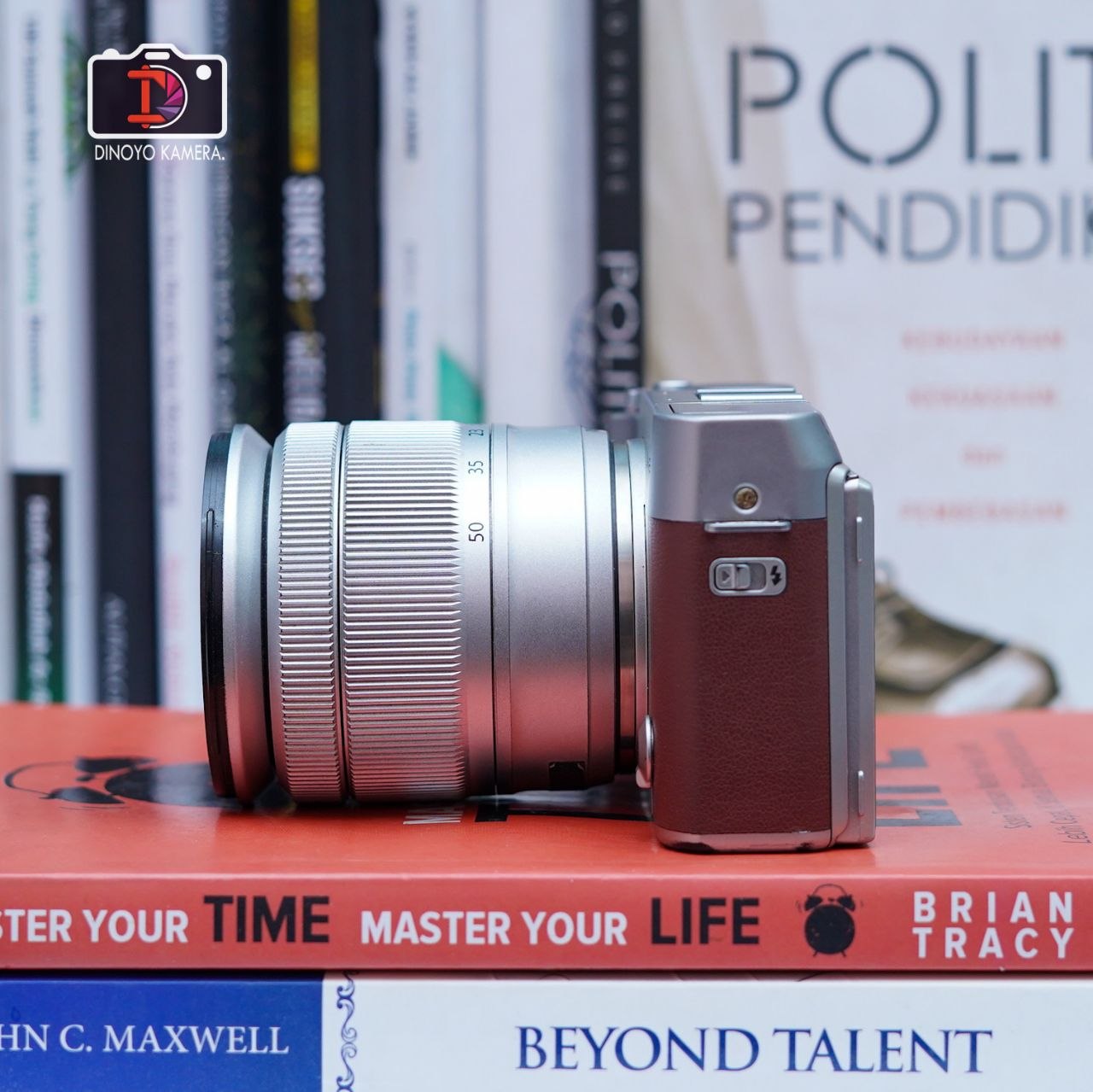 Fujifilm Xa3 + kit 16 50mm (Brown Silver) Kondisi Fungsional baik