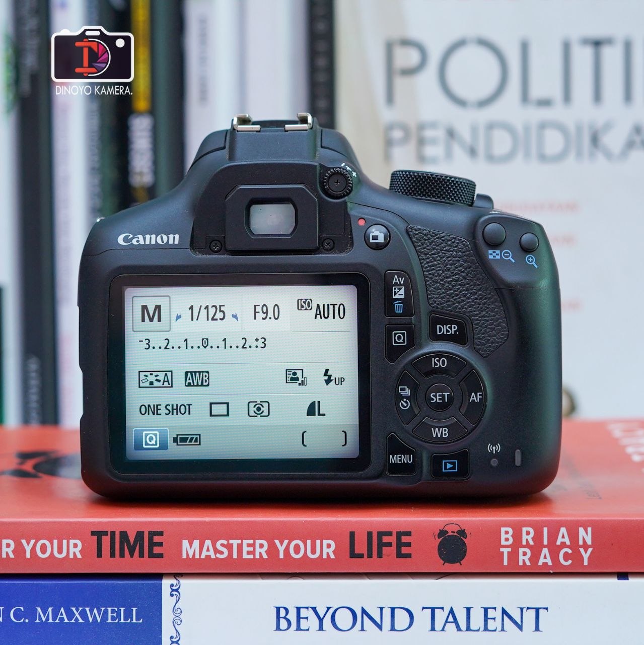 Canon 1300d + kit 18 55mm