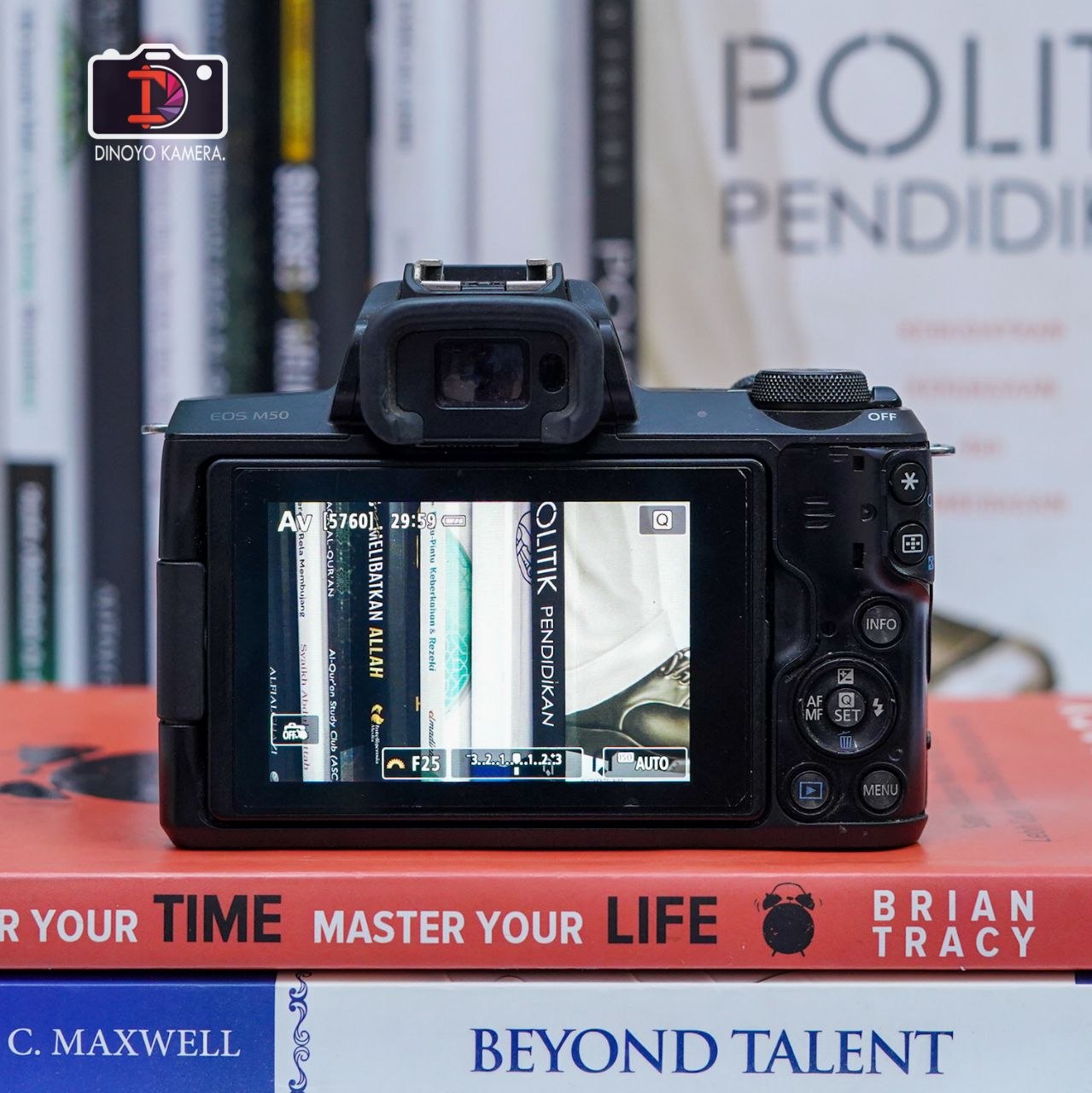 Canon Eos M50 + kit 15 45mm