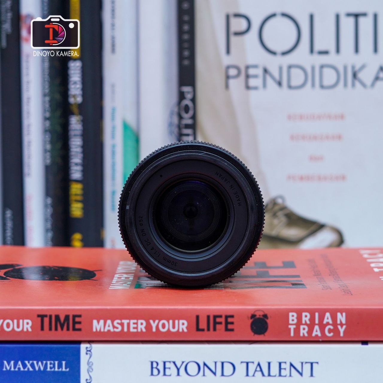 Lensa Sigma 30mm f1.4 for sony