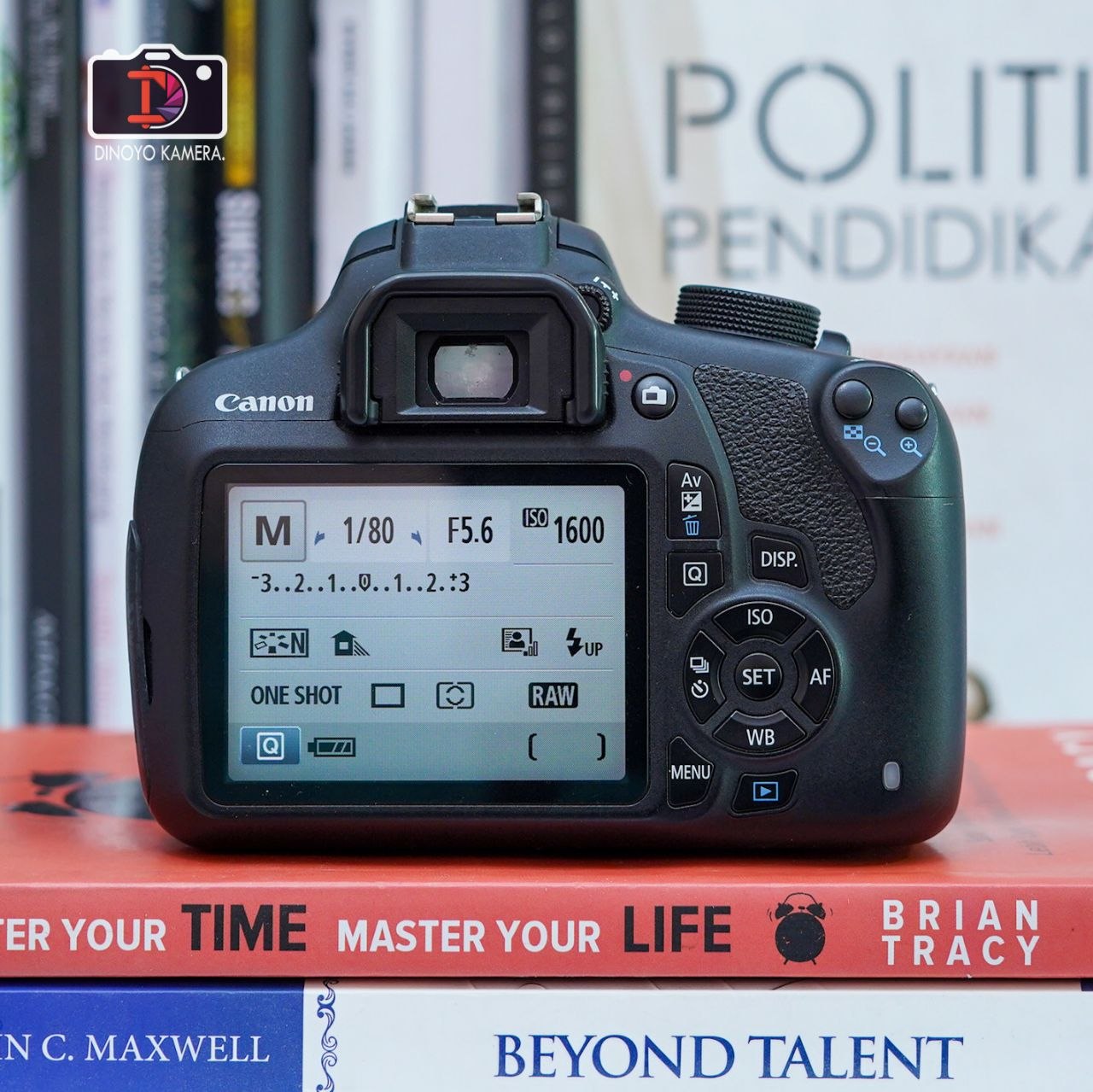 Canon 1200d + kit 18 55mm