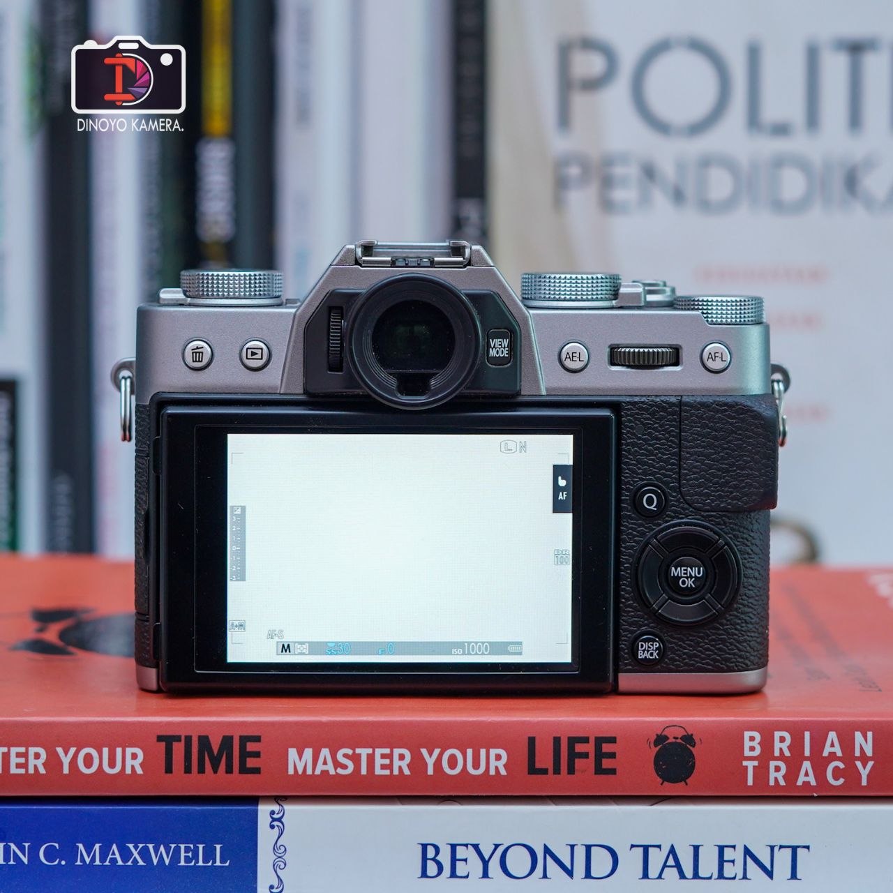 Fujifilm Xt20 / X T20 / X-T20 Black Silver Body Only