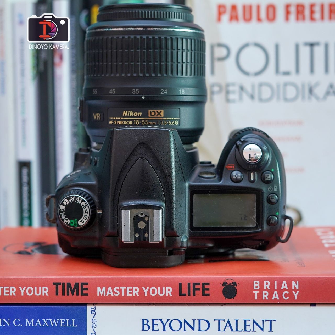 Nikon D90 + kit 18 55mm