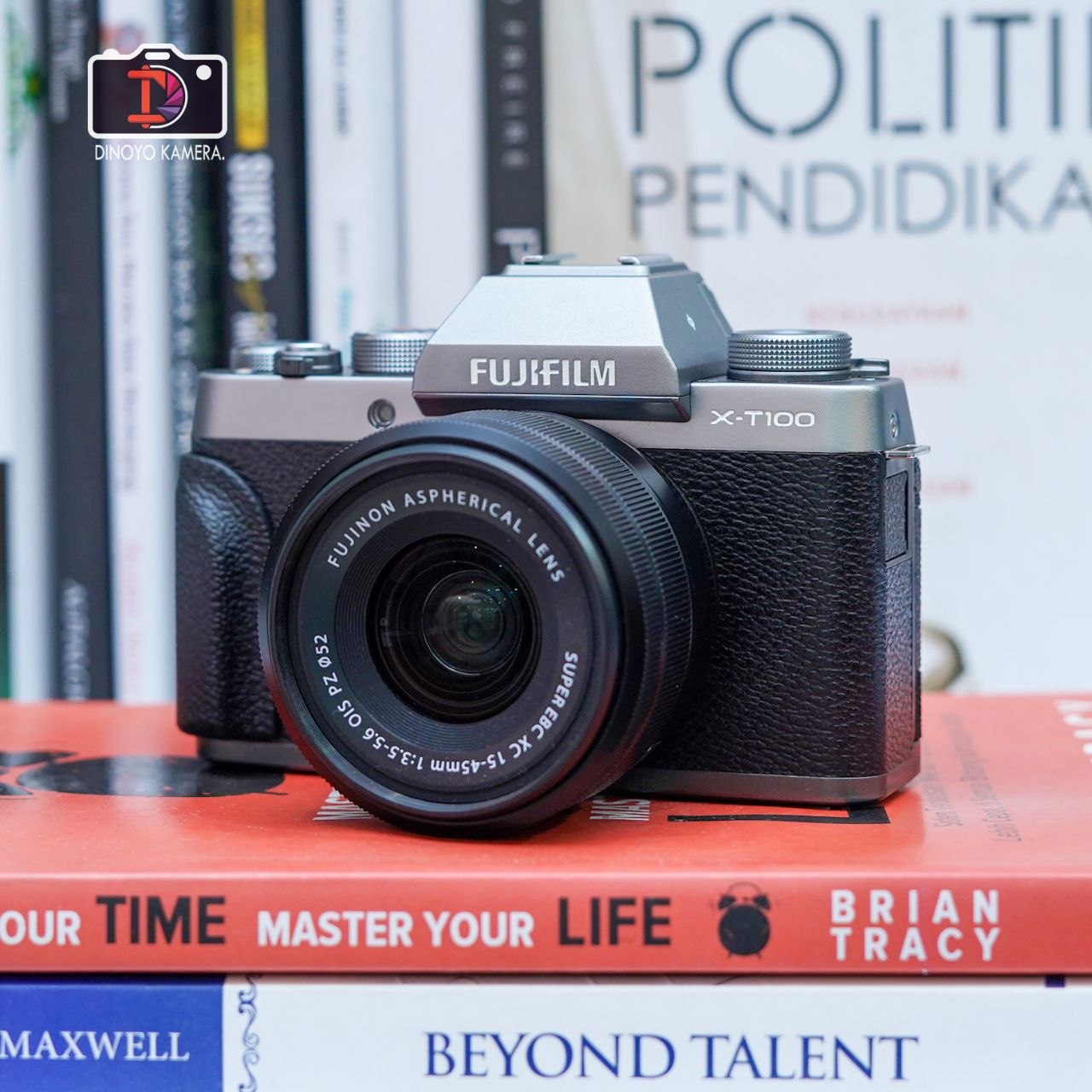 Fujifilm Xt100 + kit 15 45mm grey