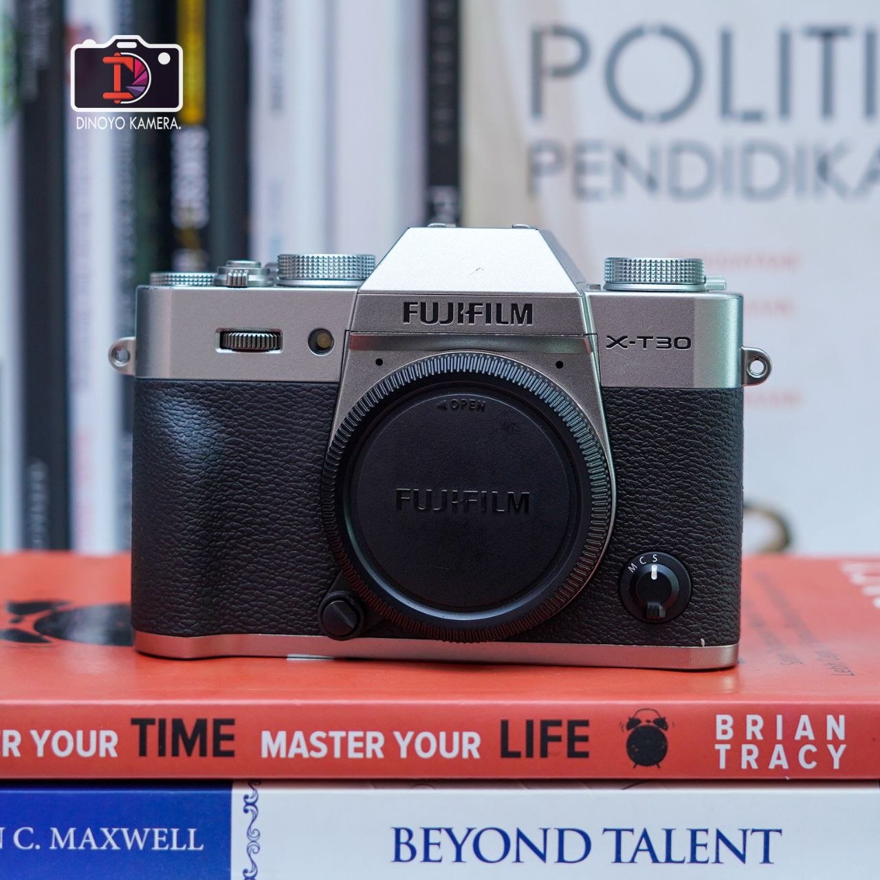 Fujifilm XT30ii / XT30 mark ii / X T30 ii Body Only Kondisi Baik